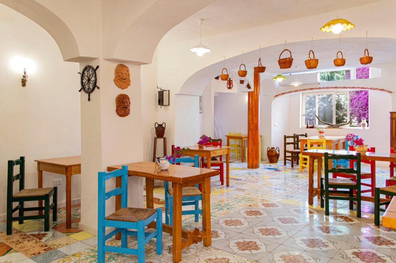 Hotel La Maggioressa Casamicciola Terme Bagian luar foto