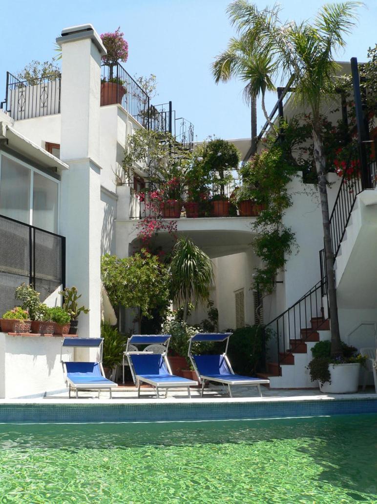 Hotel La Maggioressa Casamicciola Terme Bagian luar foto